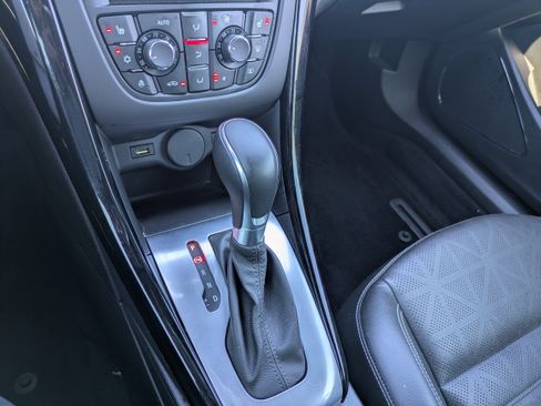 Used 2017 Buick Cascada Premium image 16