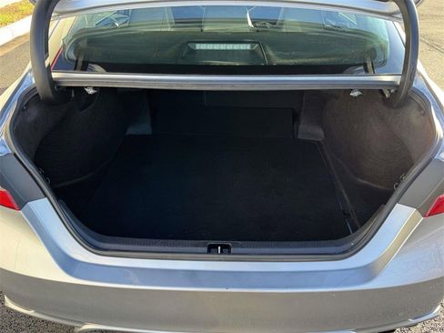 Used 2023 Toyota Camry SE image 15