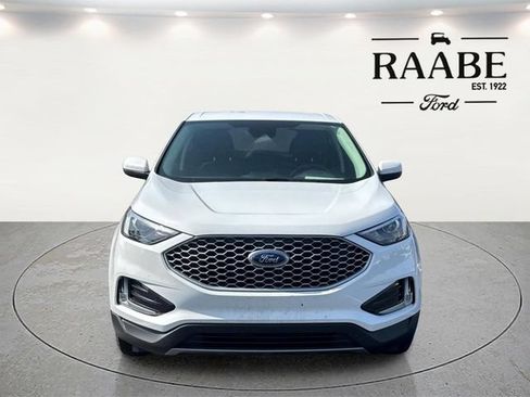 Used 2024 Ford Edge SEL w/ Convenience Package AWD/4WD image 9