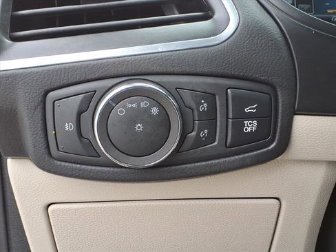 Certified 2022 Ford Edge Titanium image 20