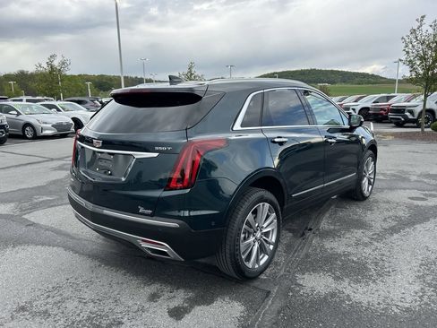 Used 2024 Cadillac XT5 Premium Luxury w/ Technology Package AWD/4WD image 7