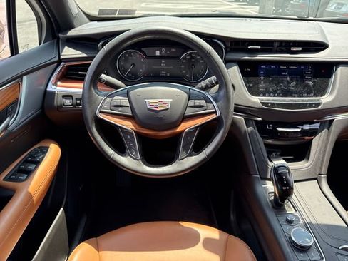 Used 2023 Cadillac XT5 Premium Luxury AWD/4WD image 16