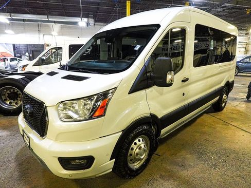 Used 2022 Ford Transit 350 XLT AWD/4WD image 3