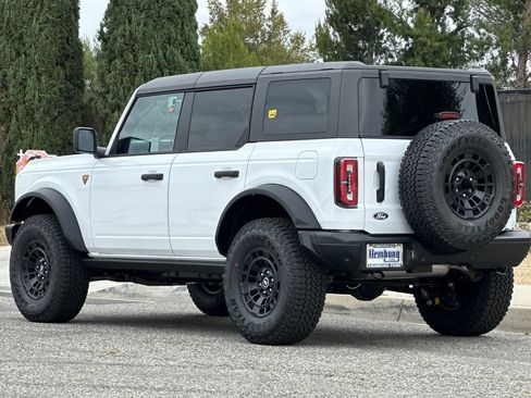 New 2026 Ford Bronco Badlands AWD/4WD image 6
