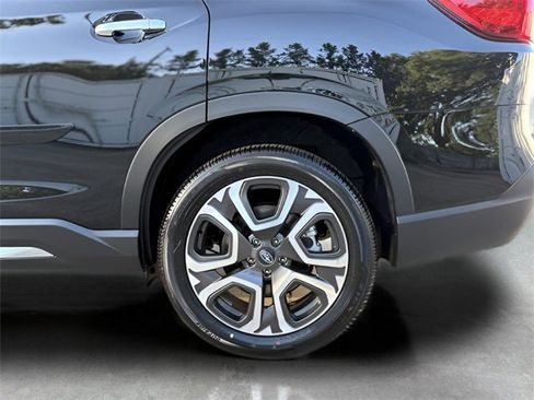New 2025 Subaru Ascent Touring image 9