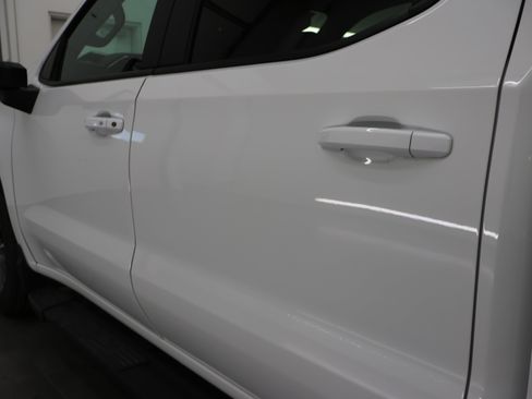 Used 2023 Chevrolet Silverado 1500 RST AWD/4WD image 30
