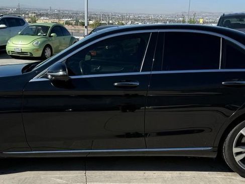 Used 2019 Mercedes-Benz C 300 Sedan image 6