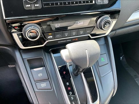 Used 2019 Honda CR-V LX image 15