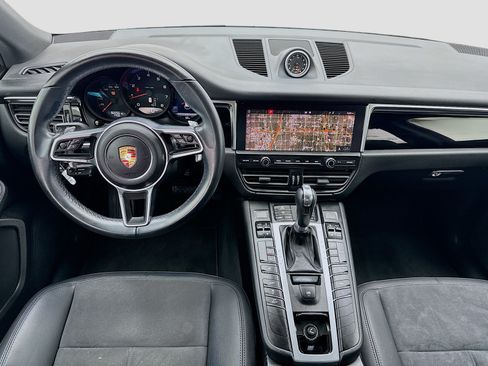 Used 2019 Porsche Macan AWD/4WD image 14