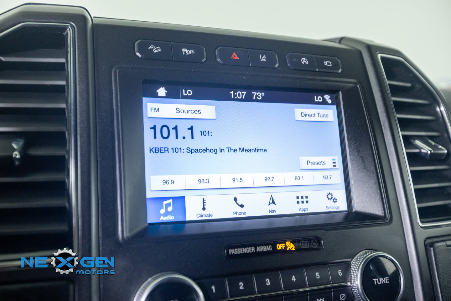 Used 2019 Ford Expedition Limited w/ Equipment Group 303A AWD/4WD image 20