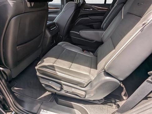 Used 2023 Cadillac Escalade Premium Luxury w/ LPO, Floor Liner Package AWD/4WD image 19