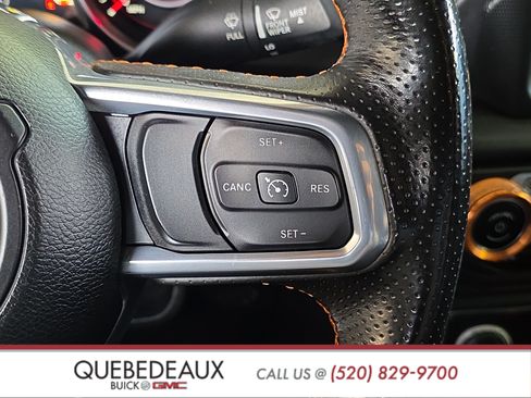 Used 2021 Jeep Gladiator Mojave AWD/4WD image 14