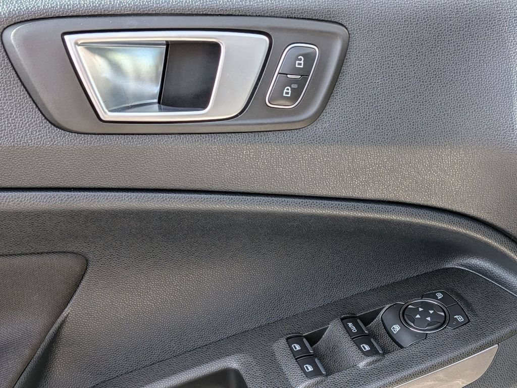 Used 2019 Ford EcoSport SE AWD/4WD image 14