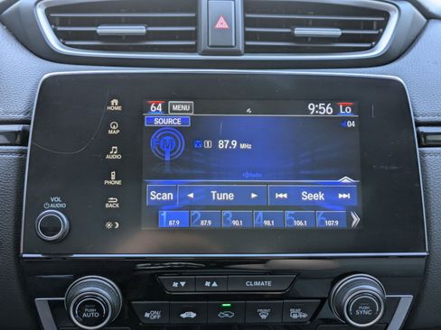 Used 2022 Honda CR-V Touring image 21