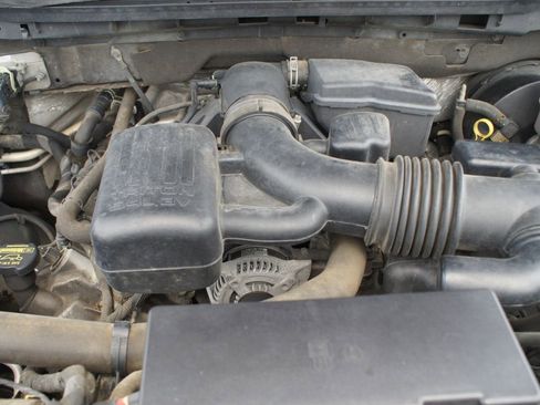 Used 2010 Ford F150 Lariat RWD image 23