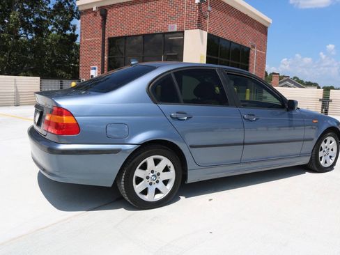 Used 2004 BMW 325xi Sedan AWD/4WD image 68