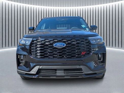 New 2026 Ford Explorer ST w/ Sun And Sound Package image 9