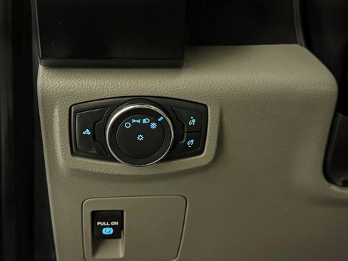 Used 2019 Ford F150 XL w/ Equipment Group 101A Mid image 35