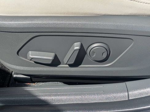 Certified 2024 Hyundai Sonata SEL FWD image 19