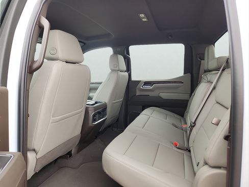 New 2026 GMC Sierra 1500 SLT w/ SLT Convenience Package AWD/4WD image 15