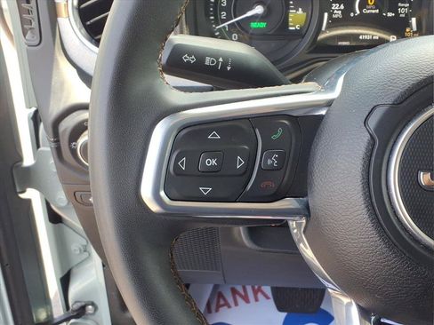 Used 2024 Jeep Wrangler Unlimited Sahara AWD/4WD image 12
