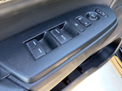 Used 2022 Honda CR-V EX-L image 20