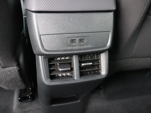 New 2026 Chevrolet Equinox LT AWD/4WD image 21