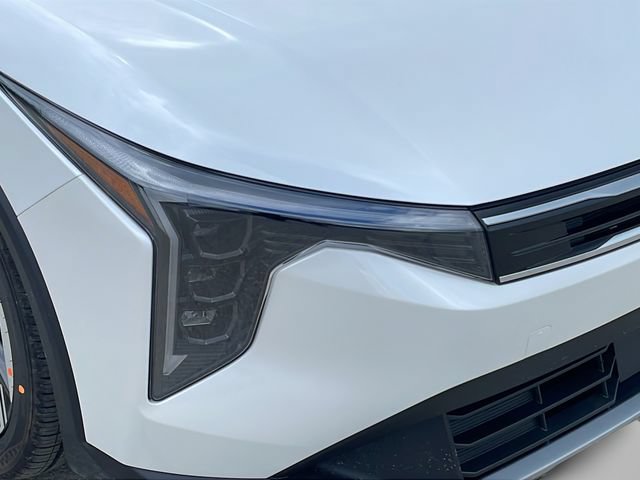 New 2026 Kia K4 GT-Line Turbo FWD image 32