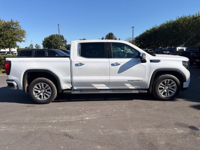 Used 2024 GMC Sierra 1500 Denali w/ Technology Package AWD/4WD image 2