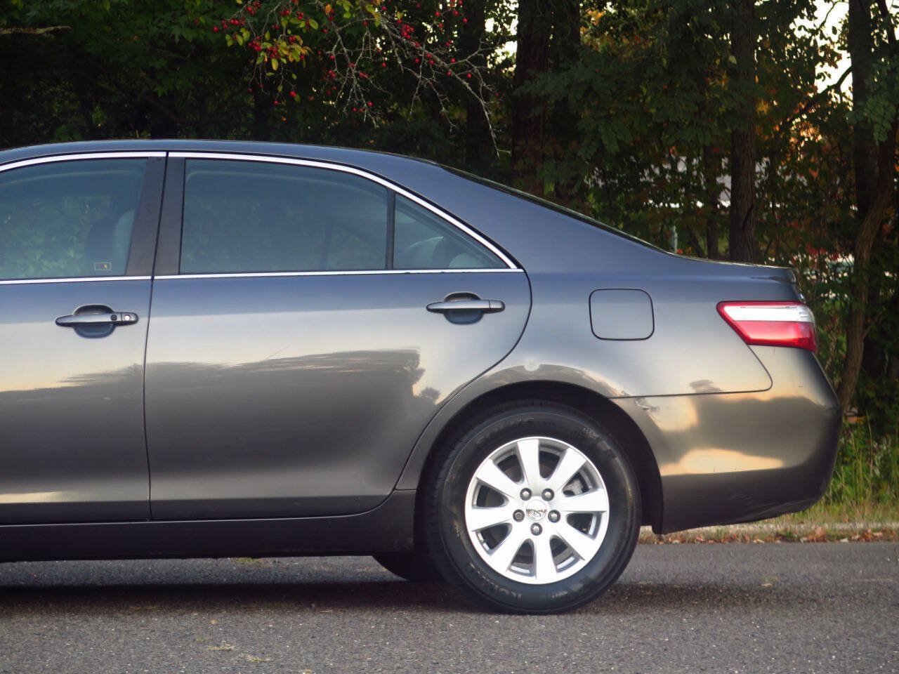 Used 2007 Toyota Camry Hybrid FWD image 24
