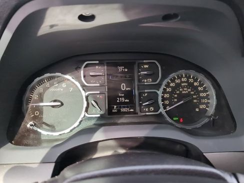 Used 2020 Toyota Tundra SR5 w/ TRD Off-Road Package image 14