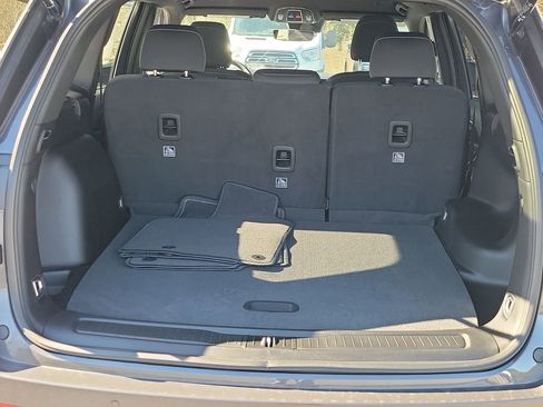 New 2025 Jeep Grand Cherokee Laredo image 31