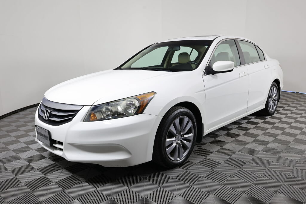 Used 2011 Honda Accord EX-L image 5