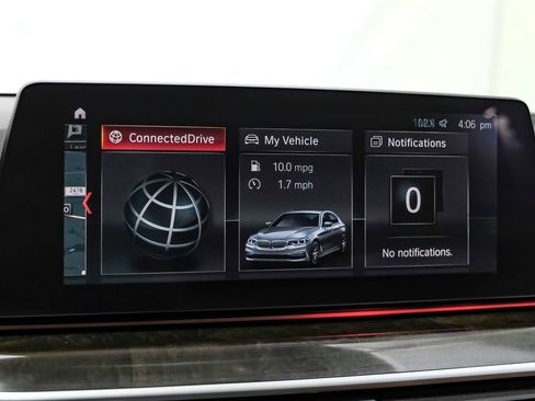 Used 2019 BMW 540i w/ M Sport Package image 38