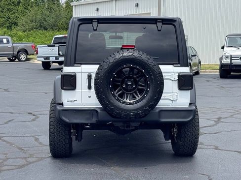 Used 2024 Jeep Wrangler Unlimited Sport AWD/4WD image 19