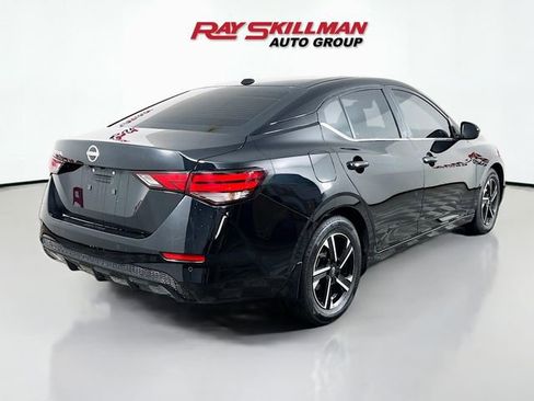 Used 2025 Nissan Sentra SV w/ All-Weather Package image 7