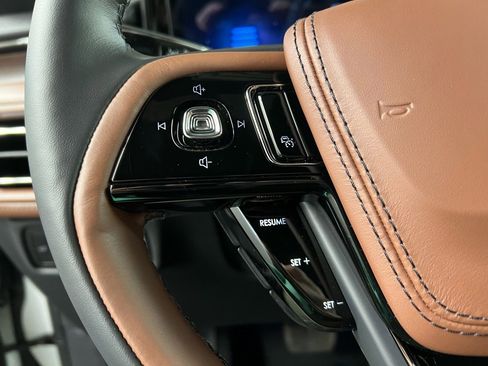 New 2026 Lincoln Aviator Reserve image 18