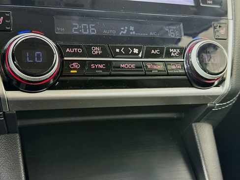 Used 2019 Subaru Outback 2.5i Limited image 18