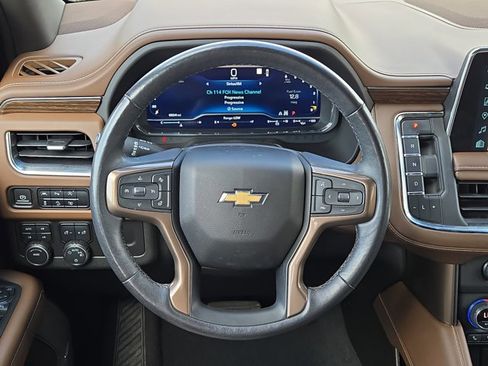 Used 2023 Chevrolet Tahoe High Country AWD/4WD image 19