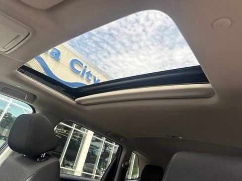 Used 2024 Honda CR-V EX image 21