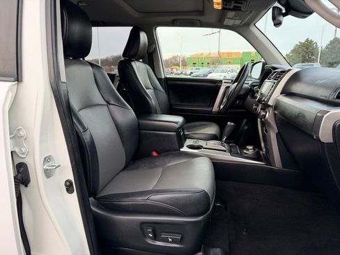 Used 2020 Toyota 4Runner SR5 Premium w/ Moonroof Package image 18