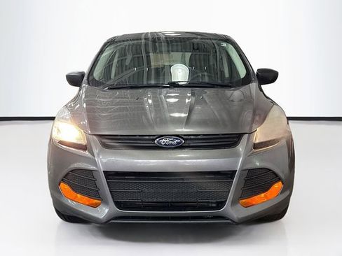 Used 2014 Ford Escape S FWD image 4