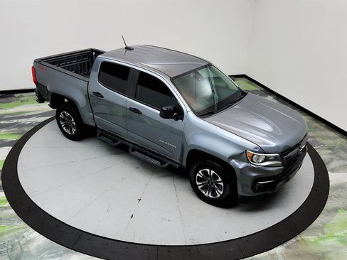 Used 2021 Chevrolet Colorado Z71 w/ Safety Package RWD image 35