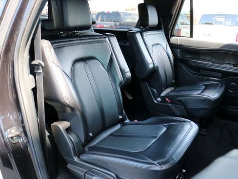 Used 2021 Ford Expedition Max Limited AWD/4WD image 34