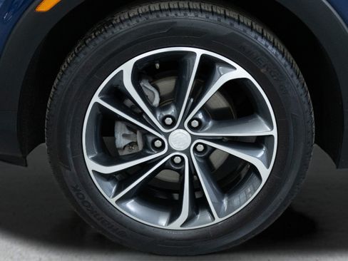 Certified 2023 Buick Encore GX Select FWD image 9