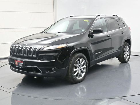 Used 2018 Jeep Cherokee Limited AWD/4WD image 1