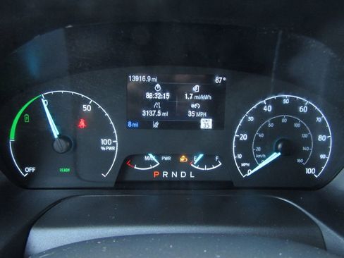 Used 2024 Ford E-Transit 148 Medium Roof image 26