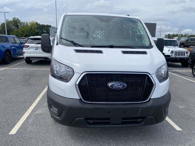Certified 2025 Ford Transit 250 Low Roof w/ Exterior Upgrade Package RWD image 2
