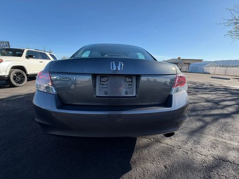 Used 2010 Honda Accord LX-P image 7