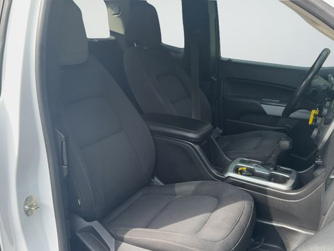 Certified 2020 Chevrolet Colorado LT w/ Safety Package RWD image 20